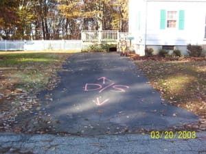 Pavestone pavers with granite cobble apron (2)